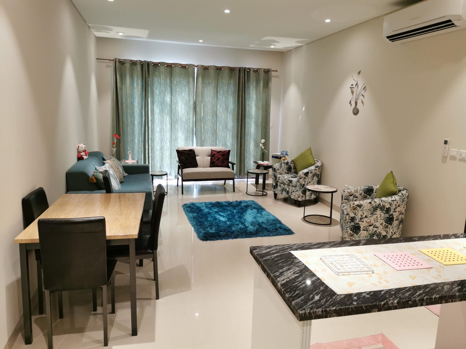 1 BR Amazing Freehold Apartment in Jebel Sifah