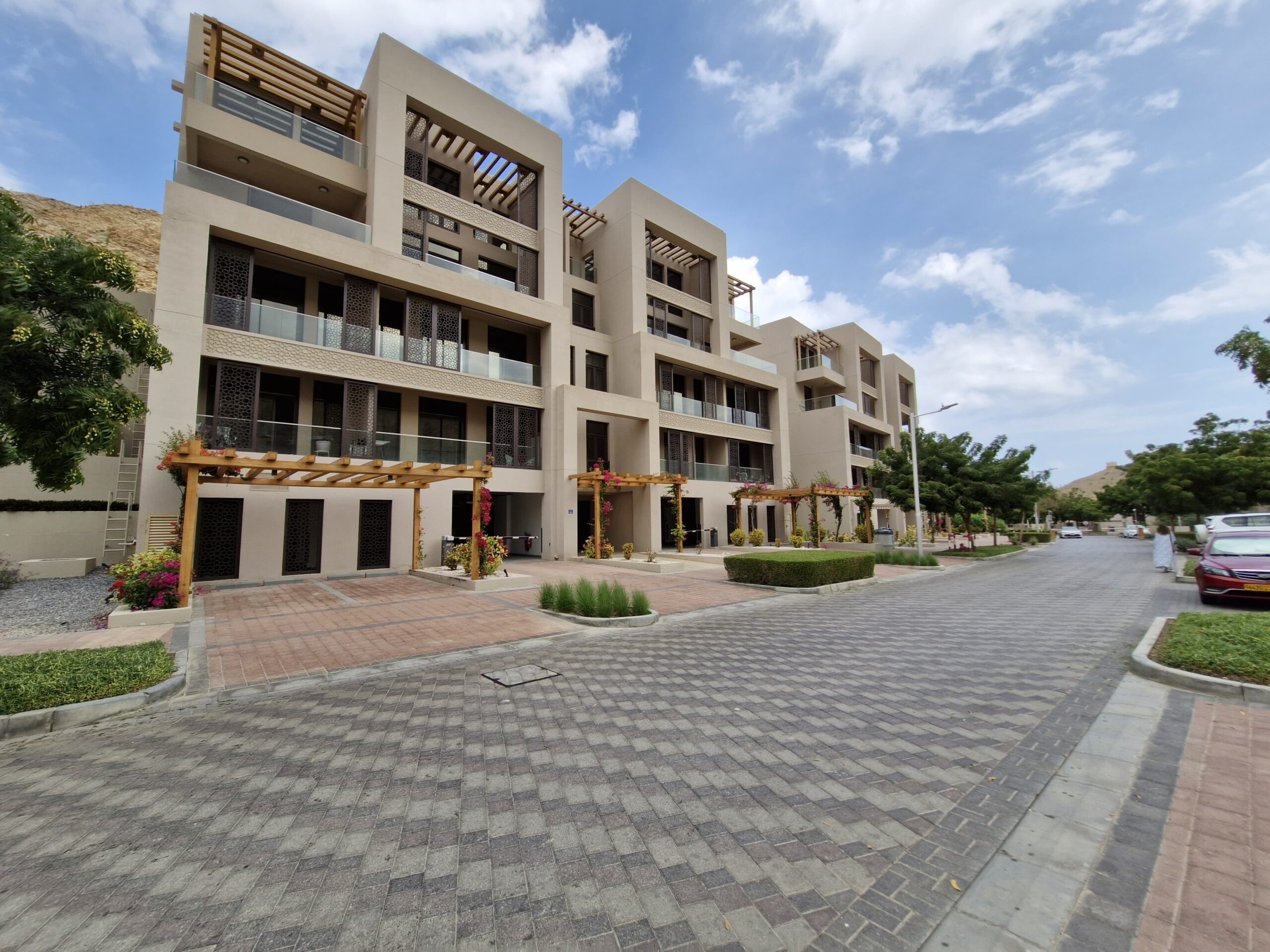 3 BR Stunning Duplex Apartment in Muscat Bay with Private Pool